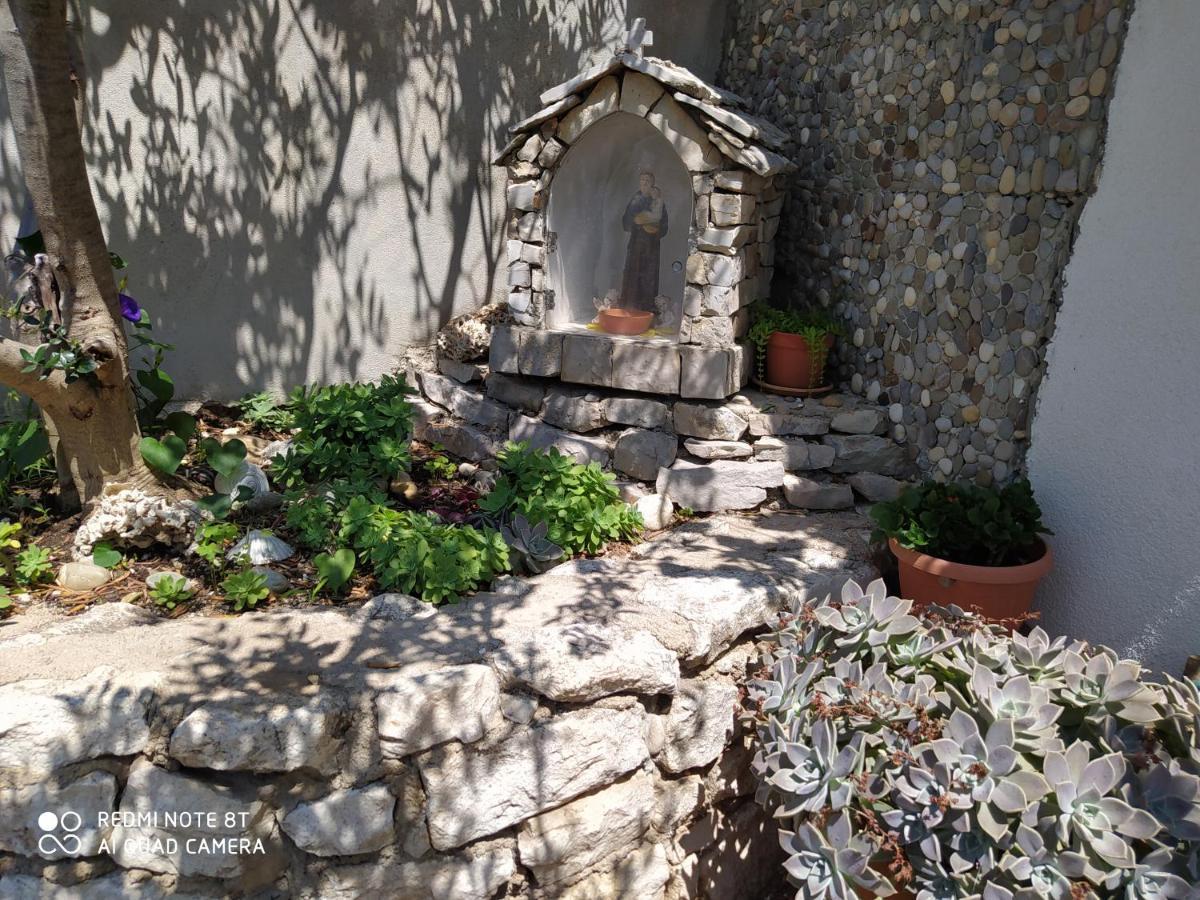 Apartments Ante Tribalj Εξωτερικό φωτογραφία